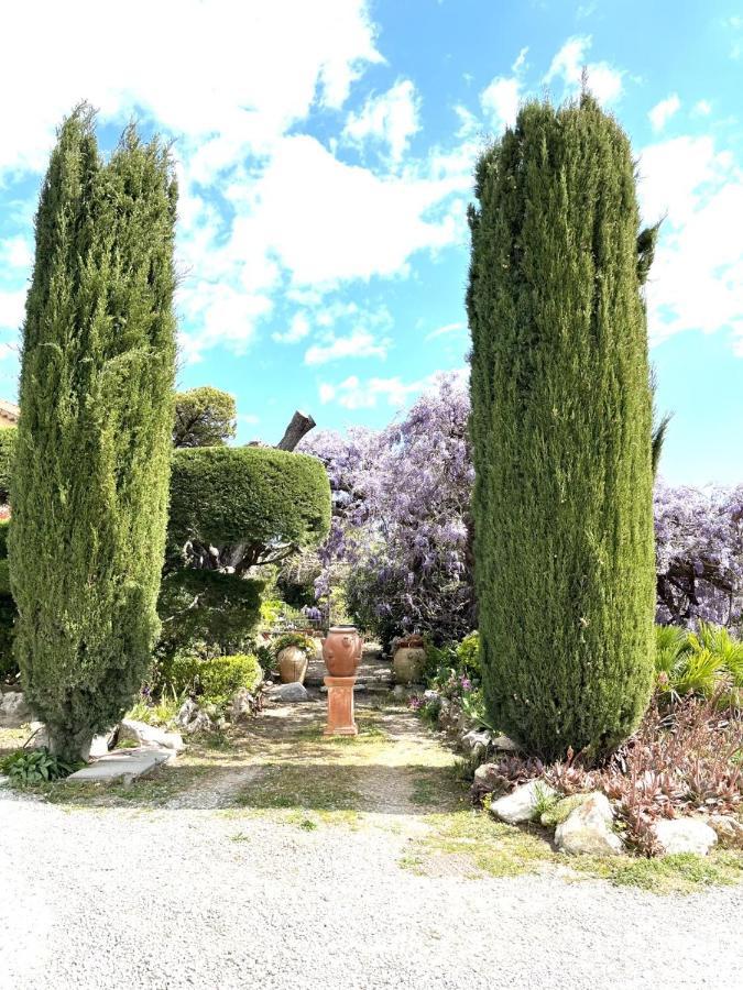 La Maison De Justine Grimaud Exterior foto
